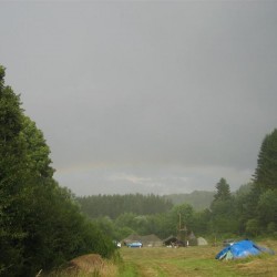 Voorkamp - Regenboog boven kampterrein - Scouts en Gidsen Zaventem 